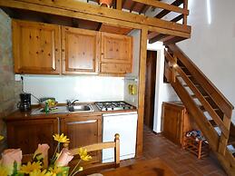 With Pool and air Conditioning