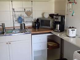 Idyllic Bungalow with Garden in Pepelow near Seabeach