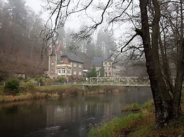 Holiday Home in Huttenrode With Private Terrace