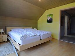 Modern Holiday Home in Prunn Near Lake