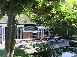 Farmhouse in Noardburgum With Sauna and Hottub