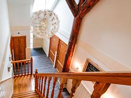 Farmhouse in Noardburgum With Sauna and Hottub
