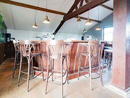 Farmhouse in Noardburgum With Sauna and Hottub