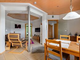 Apartment With Fenced Garden in Faid