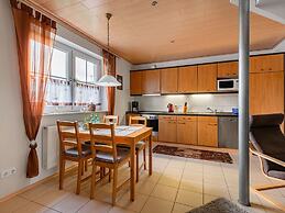 Apartment With Fenced Garden in Faid