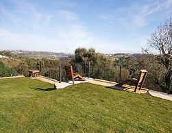 Spacious Villa in Salir de Mato With Private Pool, Terrace
