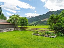 Cosy Apartment in Muhlbach With Balcony
