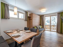 Chalet With Sauna and Jokercard in Summer