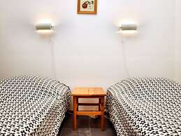 Pleasing Holiday Home in Richelle With Garden, Terrace, BBQ