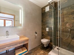 Apartment in Wald im Pinzgau With Pool