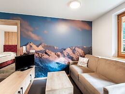 Apartment in Wald im Pinzgau With Pool