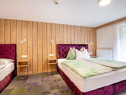 Apartment in Wald im Pinzgau With Pool