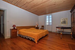 Charming Stay in Montfaucon