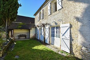 Charming Stay in Montfaucon