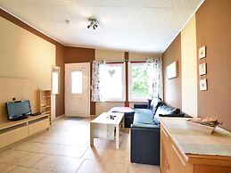 Quaint Bungalow with Garden near Insel Poel