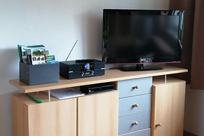 Flat in Polle Near the Forest