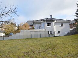 Beautiful Holdiday Home in Ulmen Near the Lake