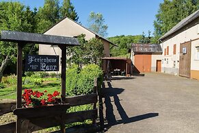 Holiday House Direct on Forest Edge for you Alone