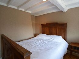 Country House in the Ardennes With Schwimmbad
