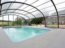 Country House in the Ardennes With Schwimmbad