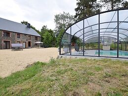 Country House in the Ardennes With Schwimmbad