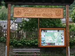 A Modern Holiday Home for 2-5 People River Mosel