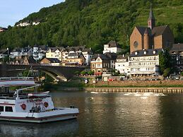 A Modern Holiday Home for 2-5 People River Mosel