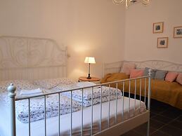 A Modern Holiday Home for 2-5 People River Mosel
