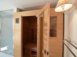 Holiday Home in Fays With Sauna