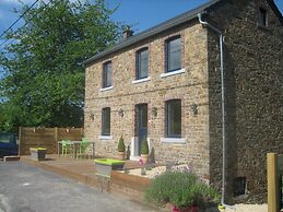 Holiday Home in Fays With Sauna