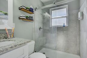 Colorado Springs Uccs Grey Cottagedog Friendly!