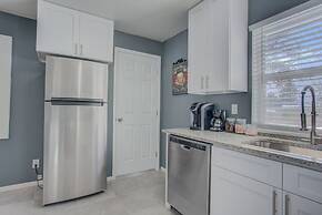 Colorado Springs Uccs Grey Cottagedog Friendly!