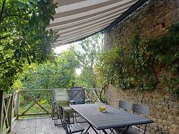 Comfortable Cottage in Lamorteau With Garden