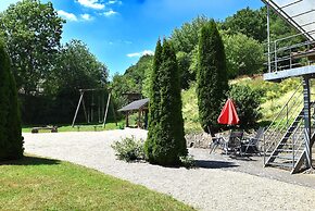 Apartment With Private Terrace in Huddinge