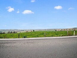 Cosy Holiday Home in Cherain near Forest