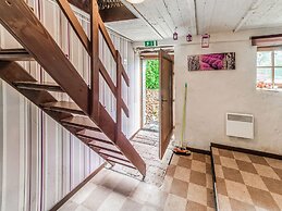 Cosy Holiday Home in Cherain near Forest