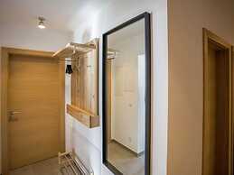 Apartment Near the ski Slope in Brixen