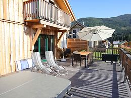 Lavish Wooded Chalet with Sauna & Hot Tub in Hohentauern