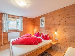 Cozy Apartment in Fendels near Ski Area