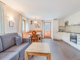 Cozy Apartment in Fendels near Ski Area