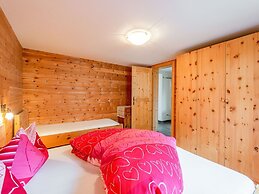 Cozy Apartment in Fendels near Ski Area