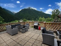 Beautiful Holiday Home Near St Anton Am Arlberg With Sauna