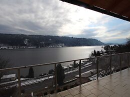 Apartment Directly on Lake Ossiach in Carinthia