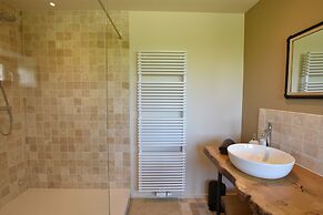 Beautiful Holiday Home With Terrace, Garden