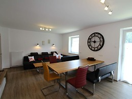 Country House in Koetschach-mauthen in ski Area