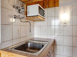 Cosy Holiday Home With Private Pool