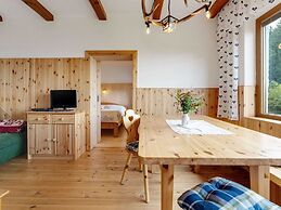 Cosy Holiday Home With Private Pool