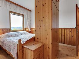 Cosy Holiday Home With Private Pool