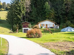 Cosy Holiday Home With Private Pool