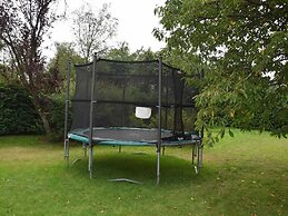 A Villa Between the Town Centre and the Forest